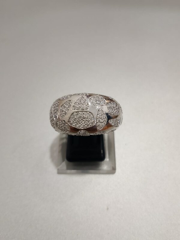 La Dona moissanite band ring 2