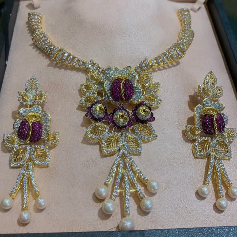 Bridal Necklace Earrings Set Ruby Pearl Floral Design Bridal Necklace Earrings Set Ruby Pearl Floral Design