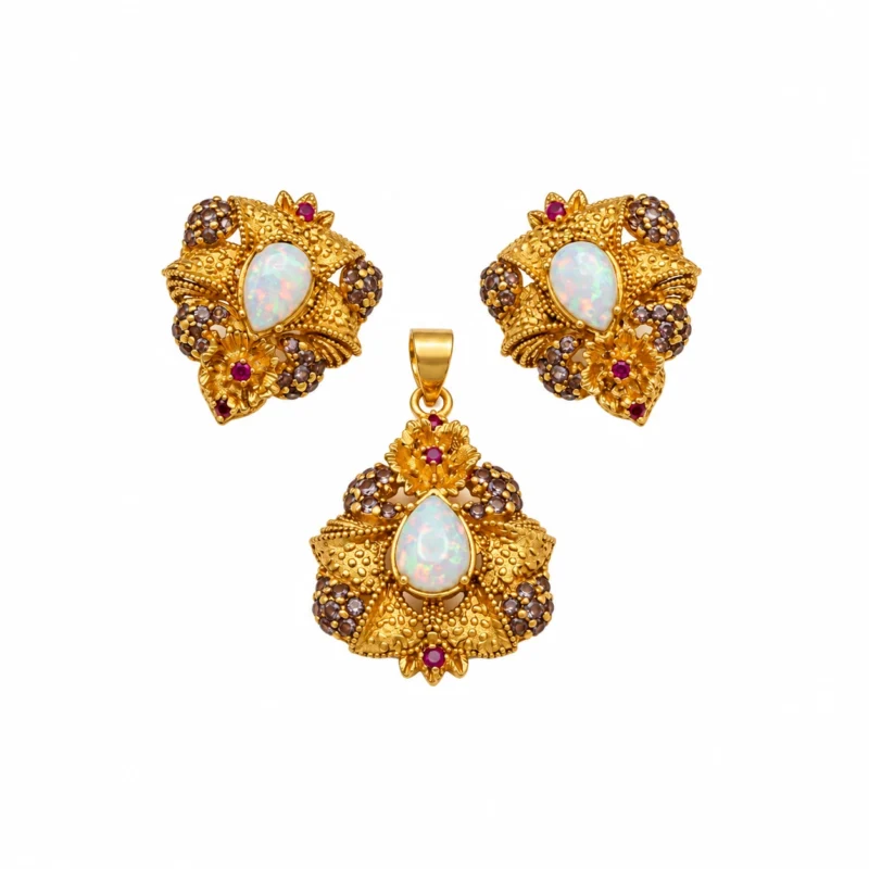 Floral Crown Pendant Set &ndash; 925 Sterling Silver &ndash; Gold Plated / Antique Color &ndash; Antique Gold and Red High Quality Zircon